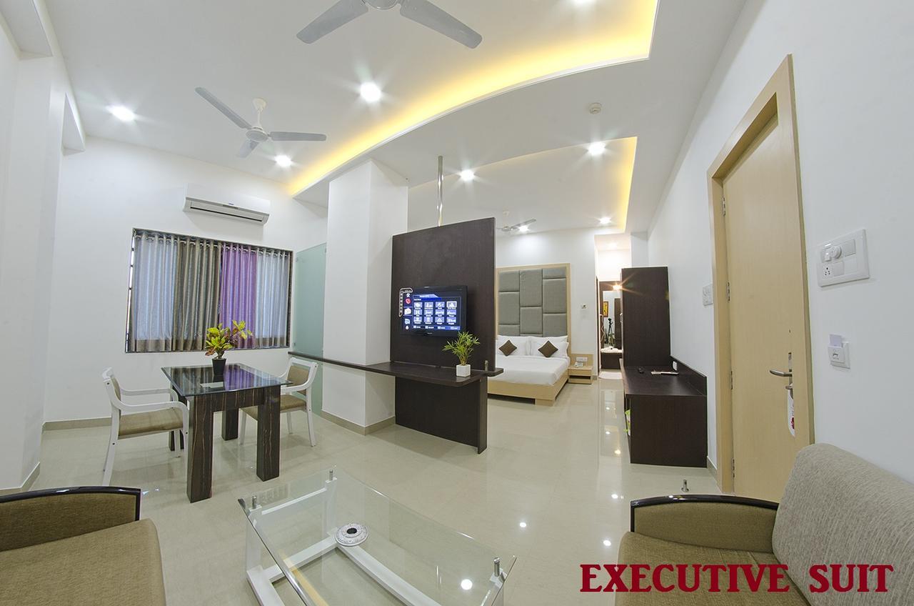 Jk Rooms 109 Hotel Mayur Nágpur Exteriér fotografie